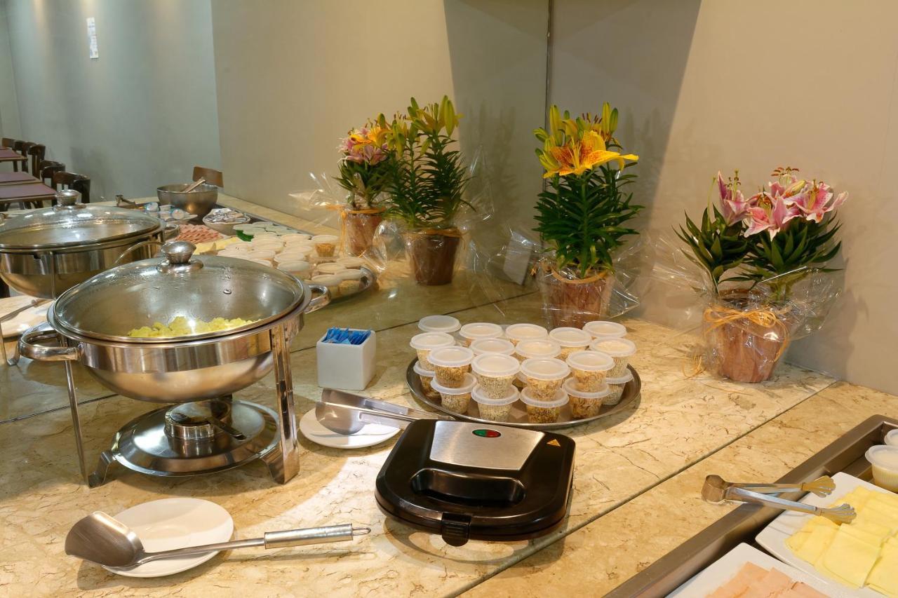 Fenix Hotel Moema เซาเปาโล ภายนอก รูปภาพ