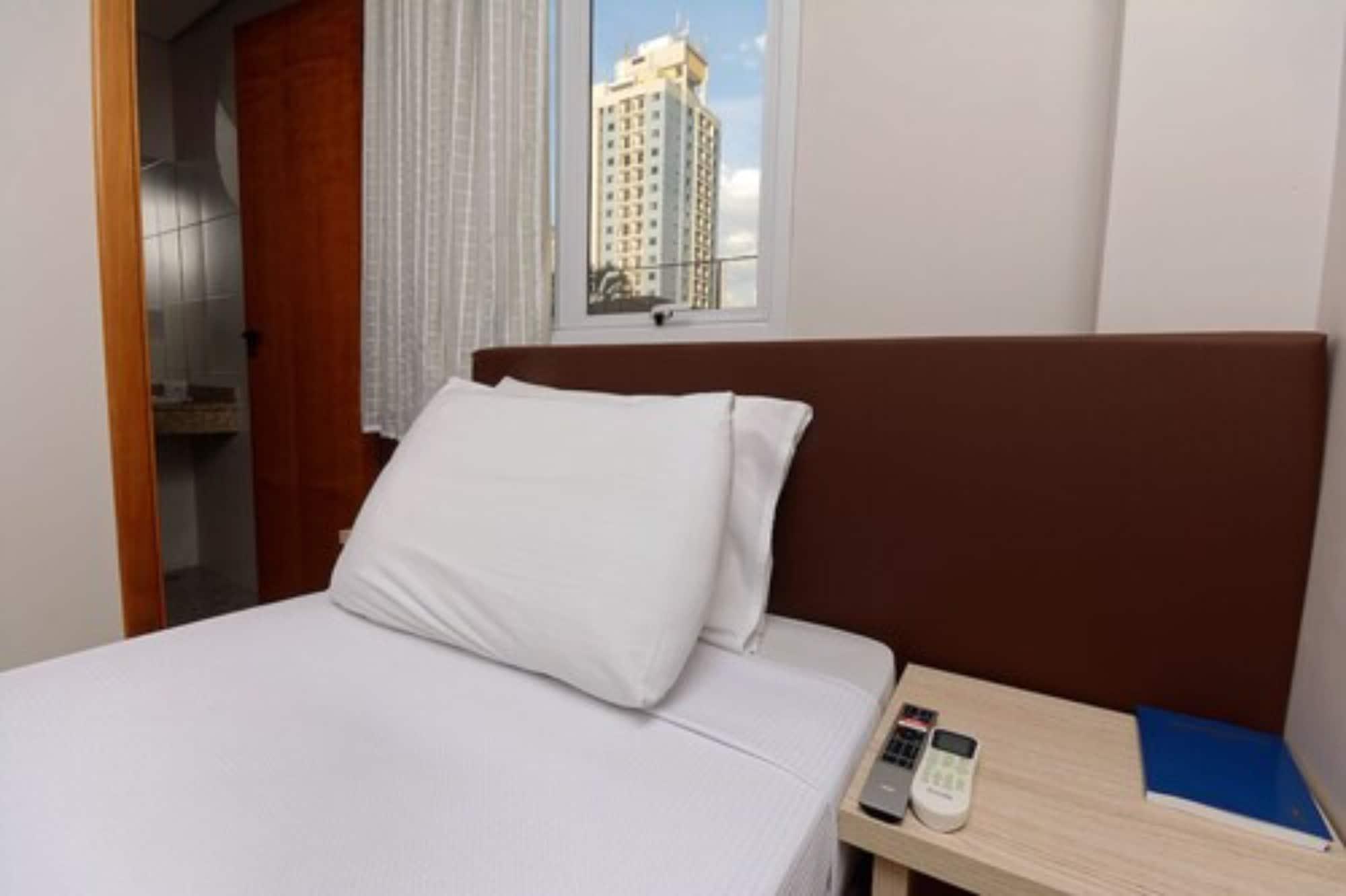 Fenix Hotel Moema เซาเปาโล ภายนอก รูปภาพ
